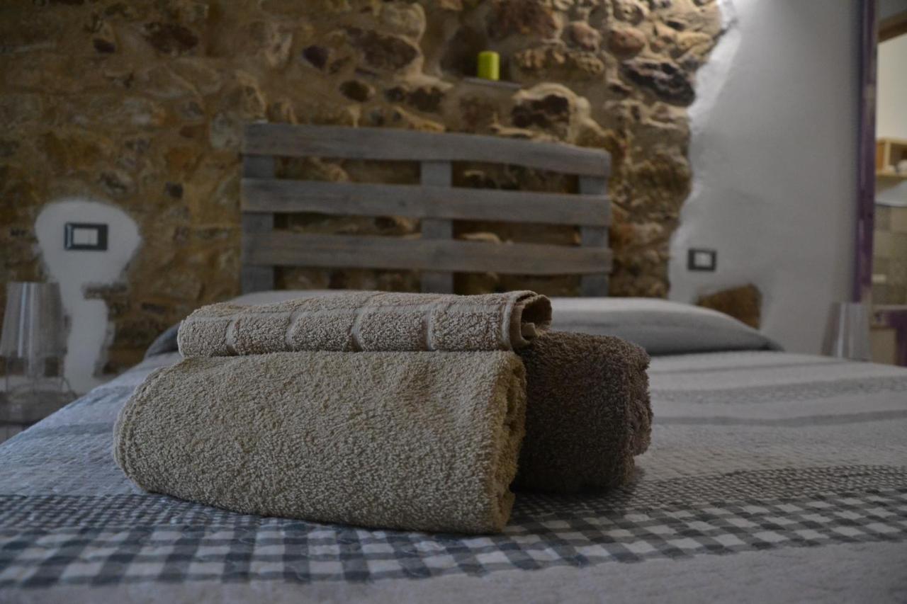 B&B Polvere Di Stelle Ummari Exterior photo